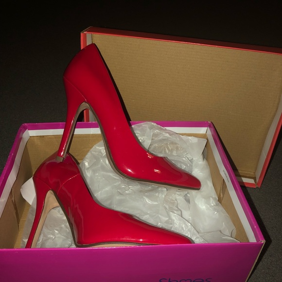 Pointy toe heels - Picture 3 of 3